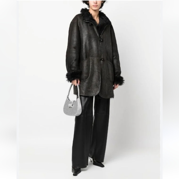 Vintage 💯% Leather Jacket - Picture 4 of 16